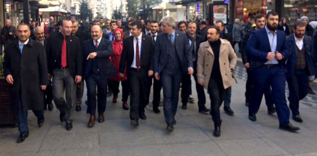 MHP Referandum için nabız yokladı