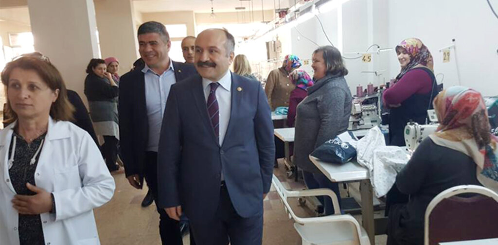 Erhan Usta, Mesleksizlik işsizliğin önünde