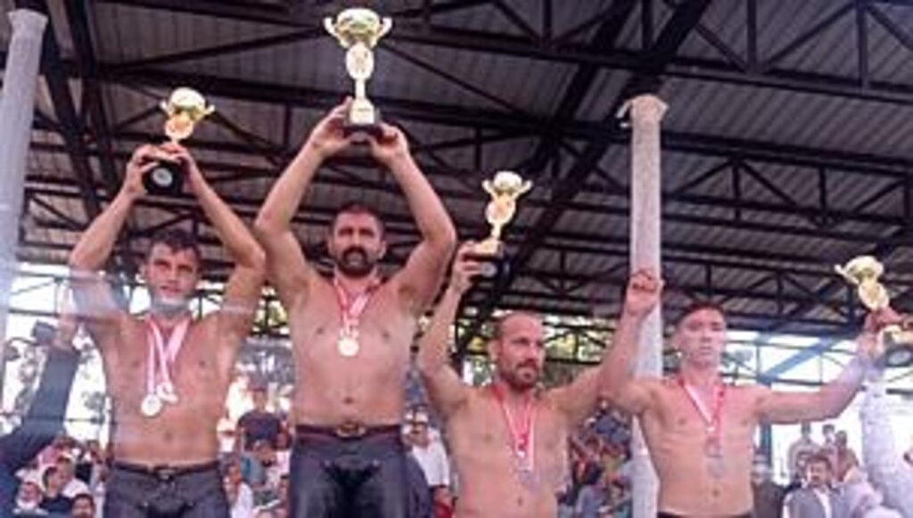 Havza bir pehlivan daha yetiştiriyor