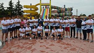 Short Track Milli Takımını 19 Mayıs İlçesinde