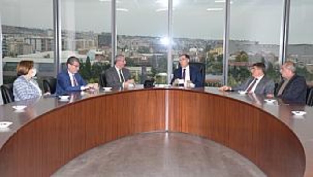 Kamu Denetçileri halkın ücretsiz avukatlığını yapıyor