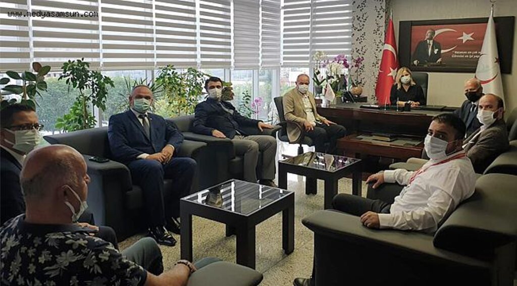 MHP Samsun İl Başkanlığından sağlık çalışanlarına destek