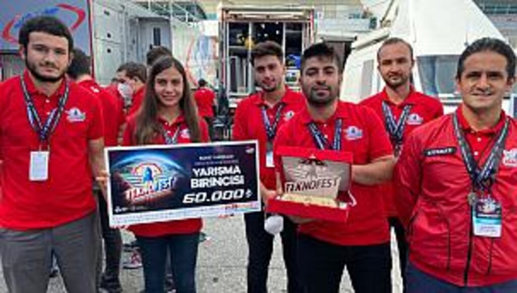 Tanyeli Roket Takımı TEKNOFEST 2021'de Türkiye Birincisi oldu