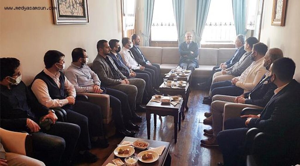 Yusuf Ziya Yılmaz, her zaman gençlerimizin yanındayız