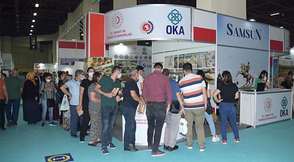 Antalya'da YÖREX Fuarının ilgi odağı Samsun oldu