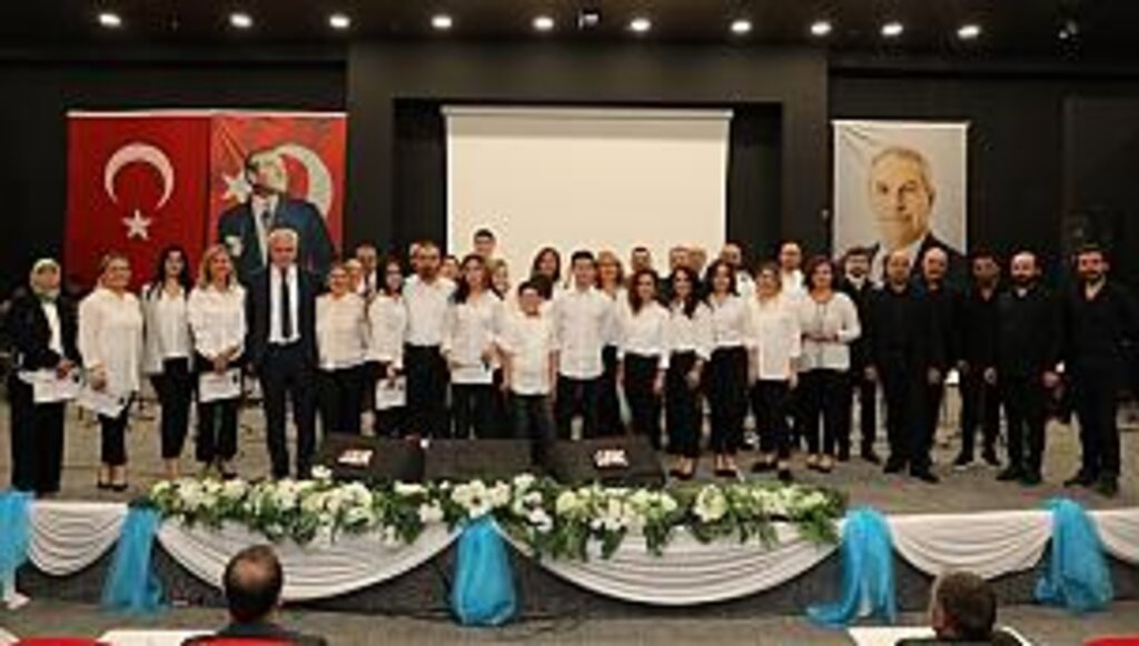 İLKADIM’DA  TÜRKÜ SEVERLERE UNUTULMAZ GECE 