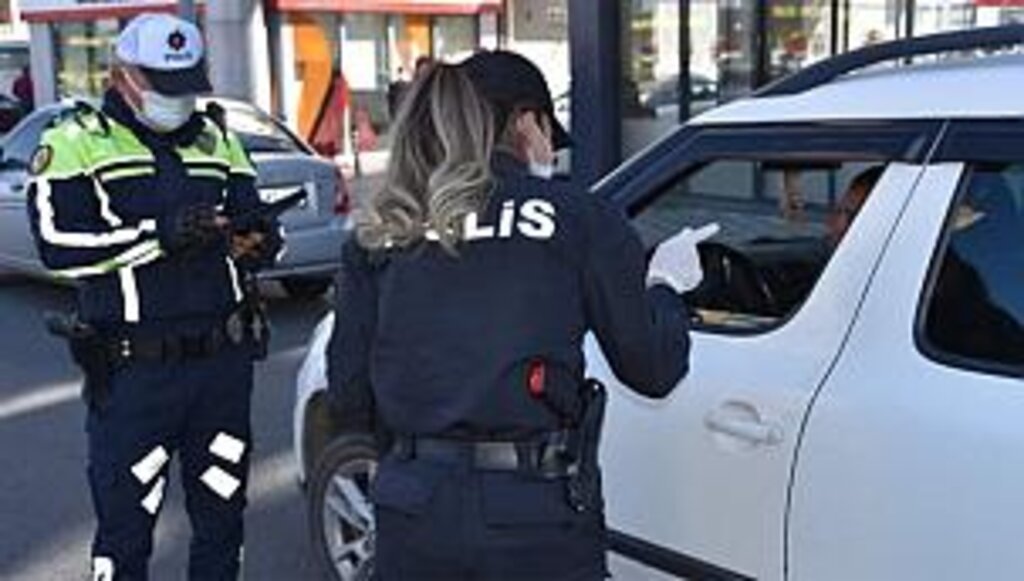Samsun Emniyet müdürlüğü suçlulara göz açtırmıyor