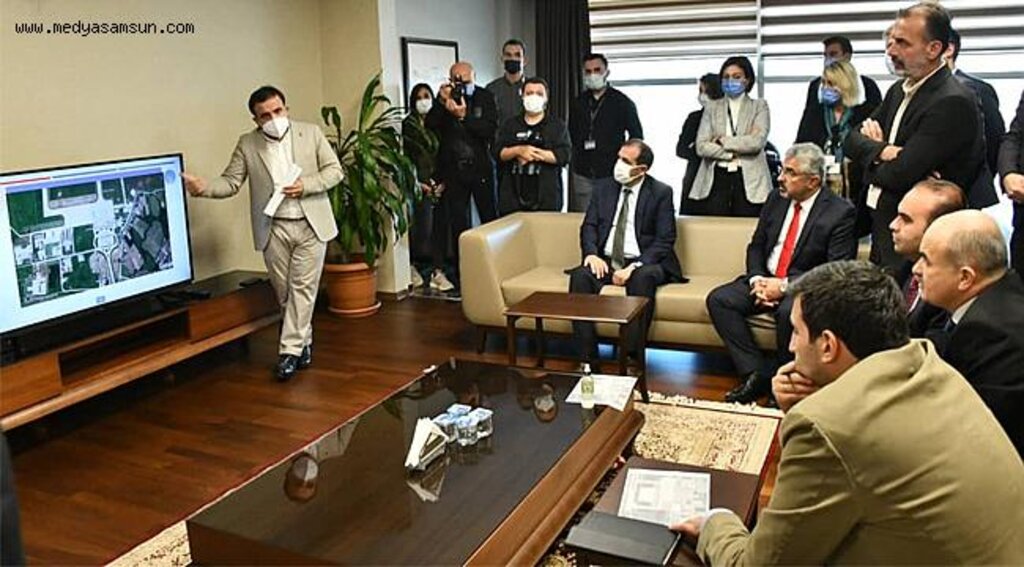 Selçuk Bayraktar TEKNOFEST Samsun için incelemelerde bulundu