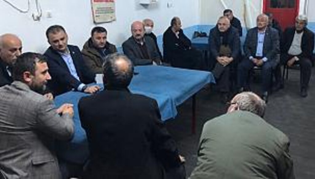 Türkel, çeltik üreticilerinin mahsulü elinde kaldı