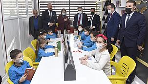 Tekkeköy Belediyesi'nden Kütüphanesiz Okul Kalmasın kampanyasına tam destek