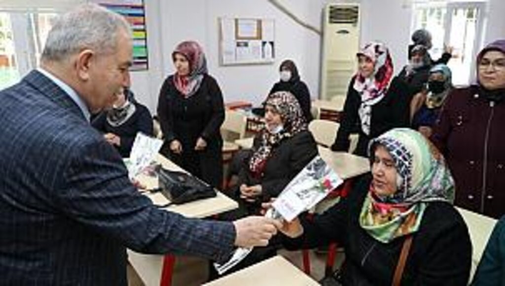 BAŞKAN DEMİRTAŞ, KADINLARIMIZ HER ZAMAN BAŞ TACIMIZ OLMUŞTUR