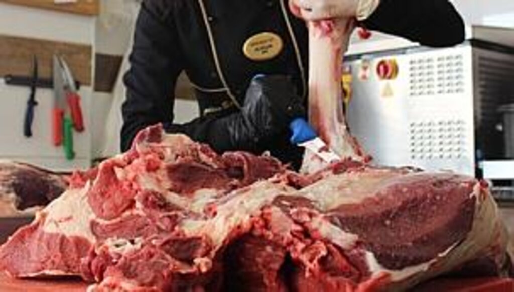 Et ve Süt Kurumu kuyruk var diye ete yüzde 48 zam yaptık