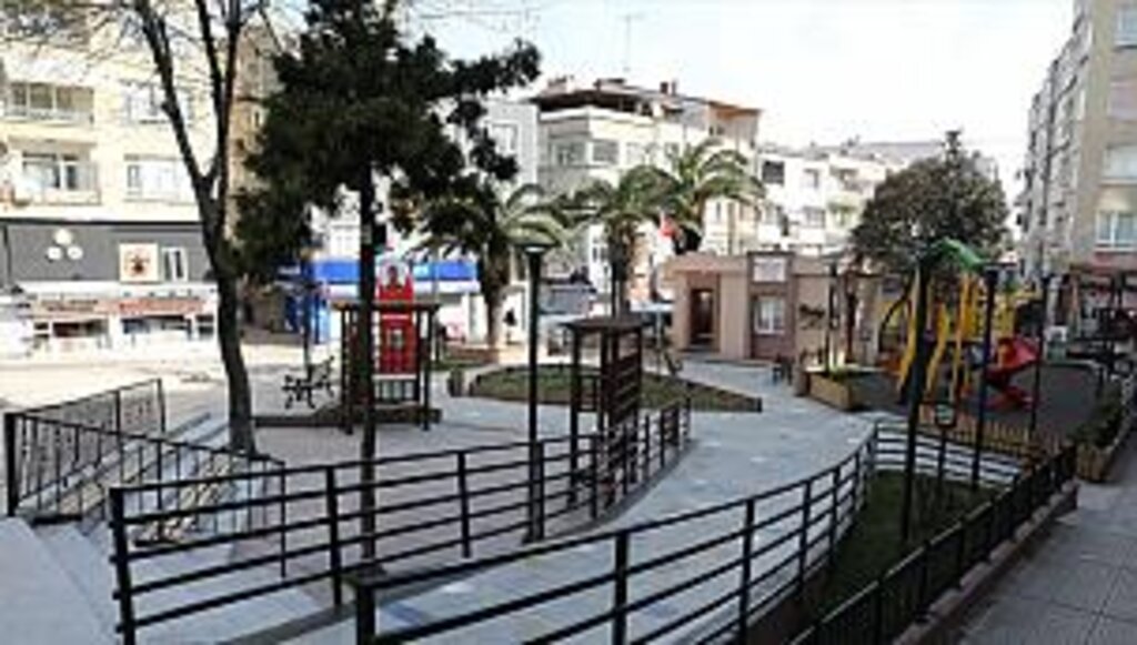 İLKADIM'DA PARKLARA GÜVENLİK KAMERALI ÖNLEM
