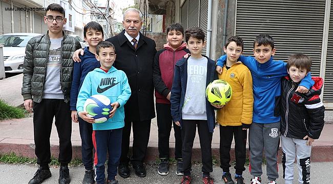 Başkan Demirtaş'tan futbol topunu kaptılar