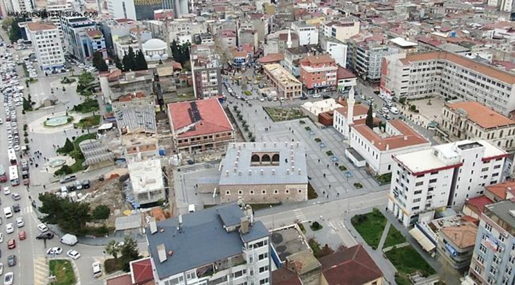 Saathane Meydanı yıl sonuna tamam