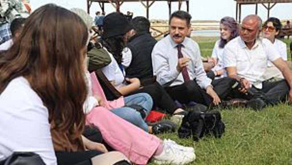Başkan Deveci, 19 Mayıs’ı anlayarak kutlamalıyız