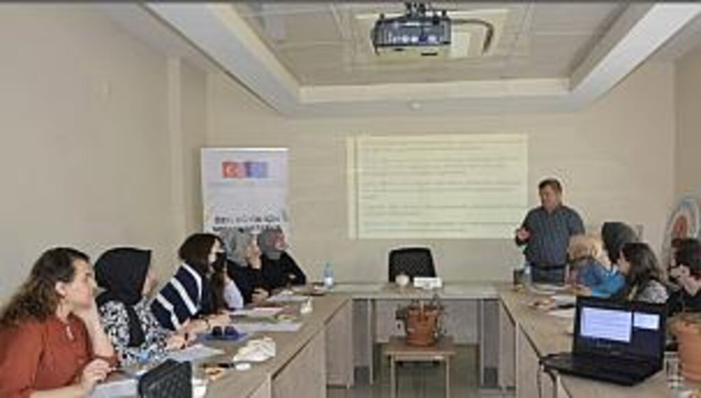 Büyükşehir Evde Özel Eğitim Gönüllüleri Kursu Başladı
