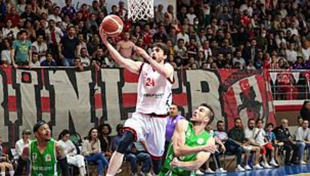 Samsunspor'a kritik galibiyet uzatmalarda geldi