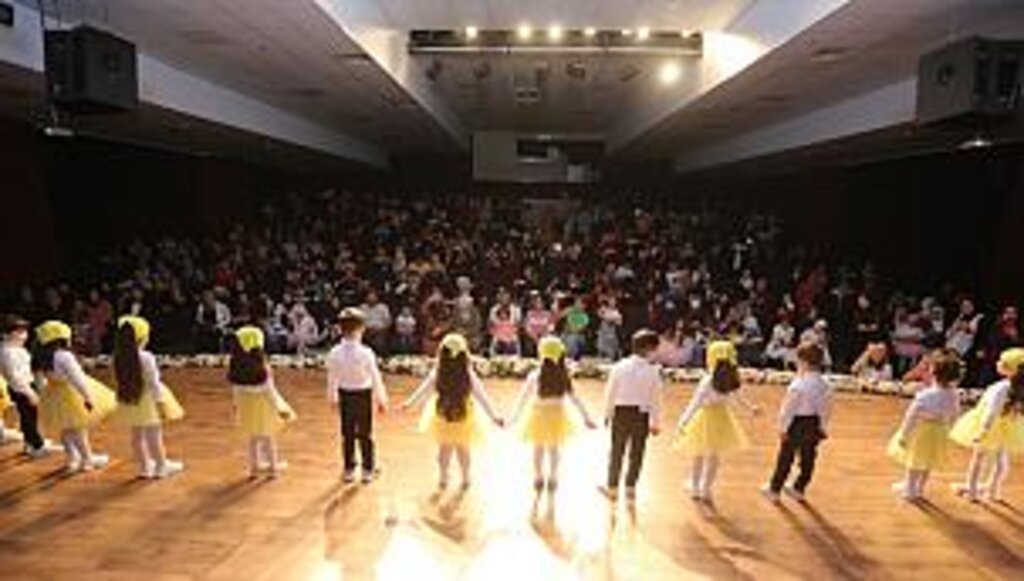 Sıbyan Sınıfı Öğrencilerinden Yıl Sonu Gösterisi