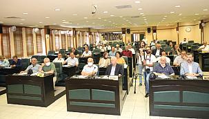 Büyükşehir Meclisi Başkansız Toplandı Başkan Demir'e Geçmiş Olsun Mesajları Yağdı