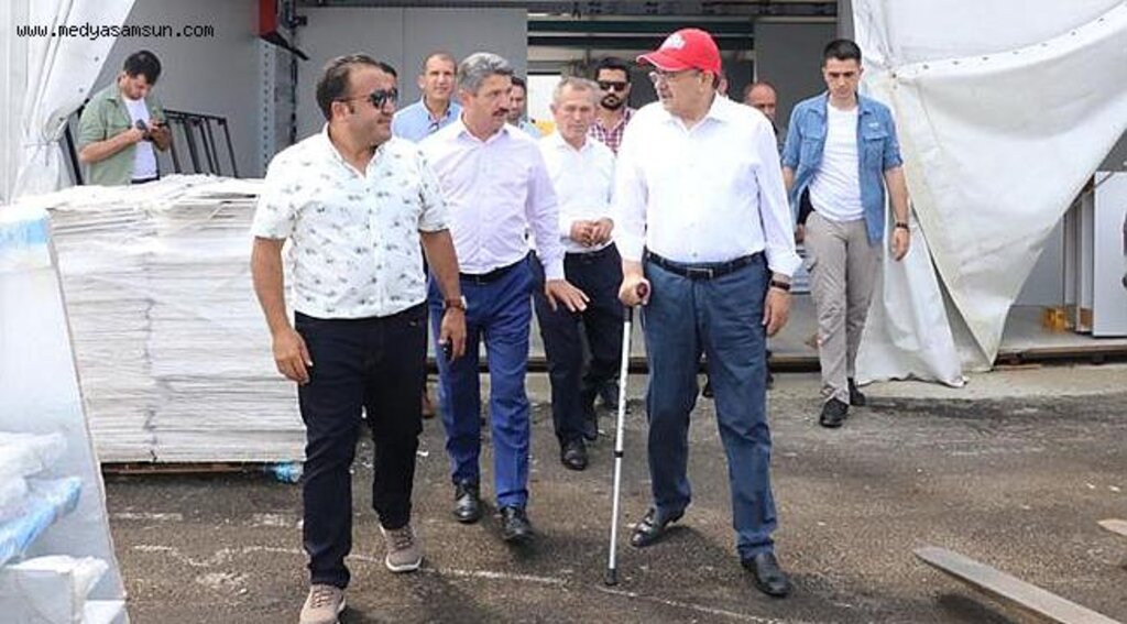 Başkan Demir, TEKNOFEST'te elektrikli otobüsleri hizmete alacağız