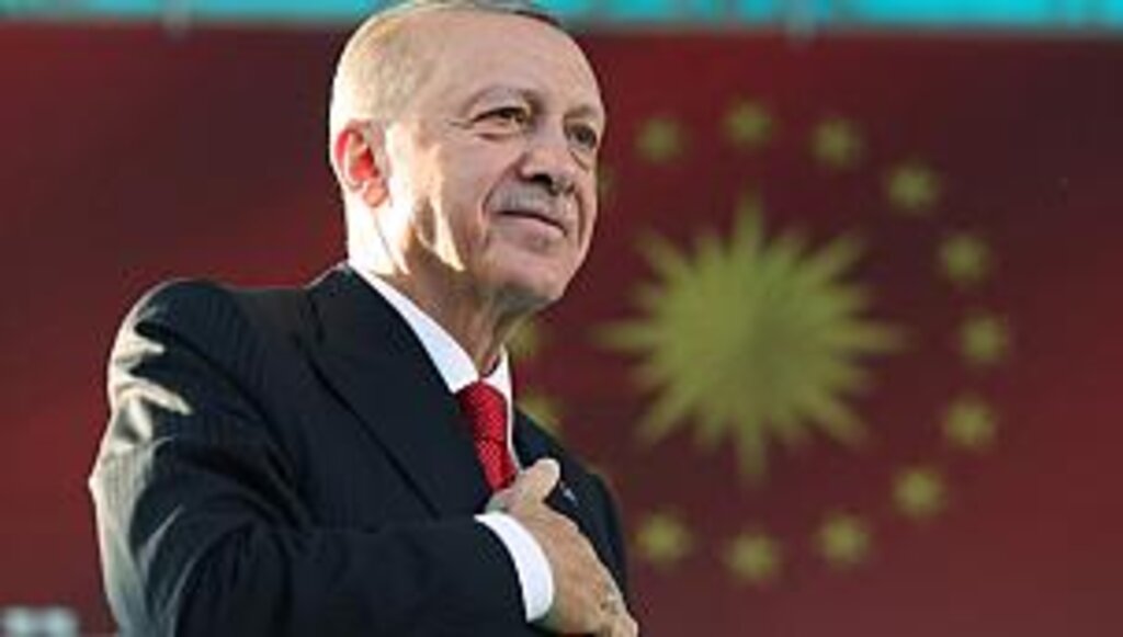 Cumhurbaşkanı Erdoğan, Ülkemizin şahlanışına set vurma gayretlerini gençlerimizle birlikte boşa çıkaracağız