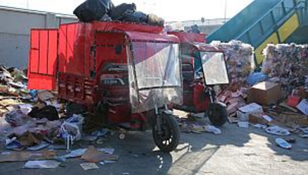 İLKADIM BELEDİYESİ ATIK TOPLAMAYA DÜZENLEME GETİRİYOR