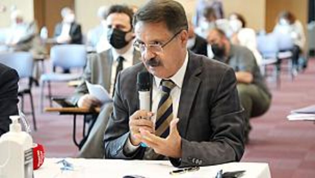 Başkan Deveci Deniz Kafe Botanik Park olacak Dediler Beton Park Yapıyorlar