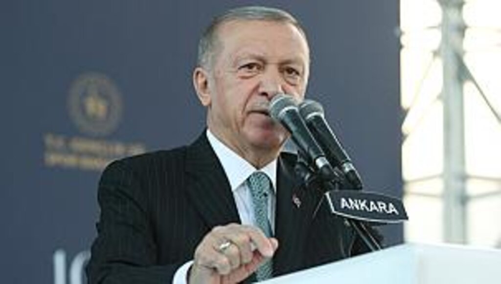 Erdoğan'dan Öğrencilere KYK Yurtları Müjdesi