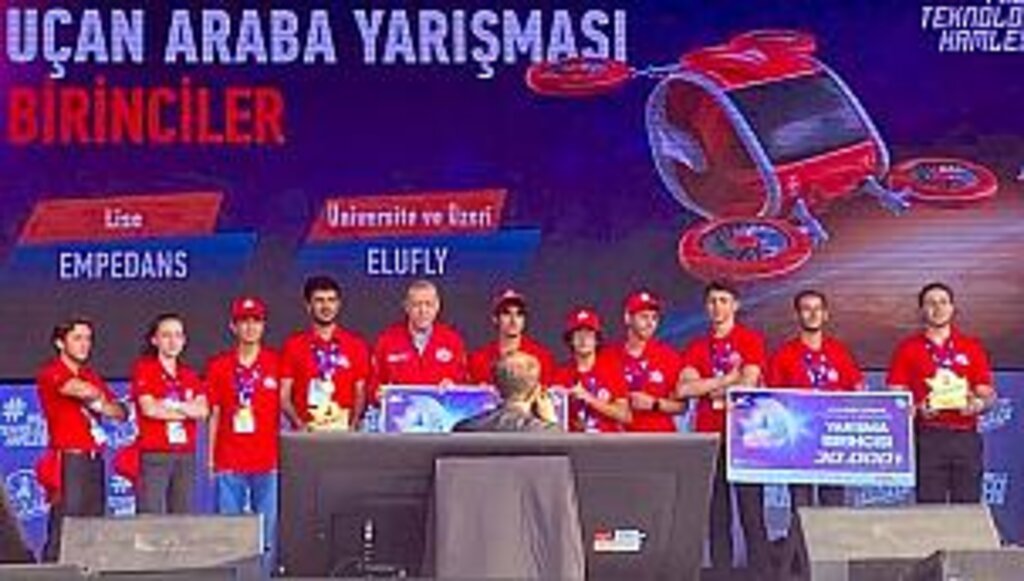 TEKNOFEST'te Samsun Takımları 9 Dalda Ödül Aldı