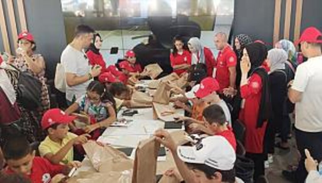 Yetim Çocuklardan Büyükşehire TEKNOFEST Teşekkürü