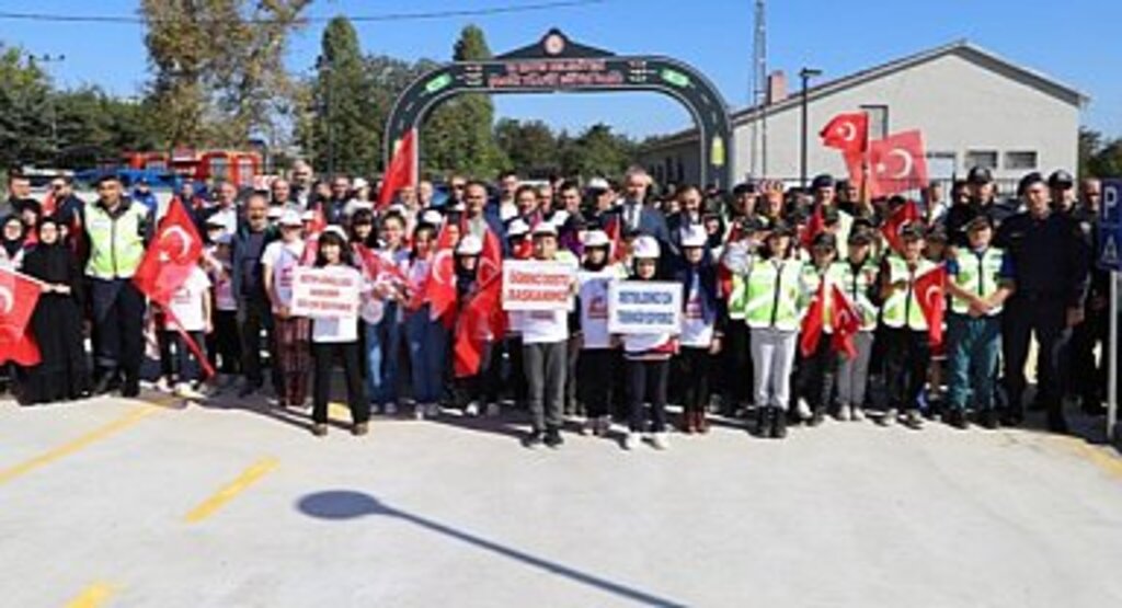 19 Mayıs Belediyesi Çocuk Trafik Eğitim Parkı Açıldı