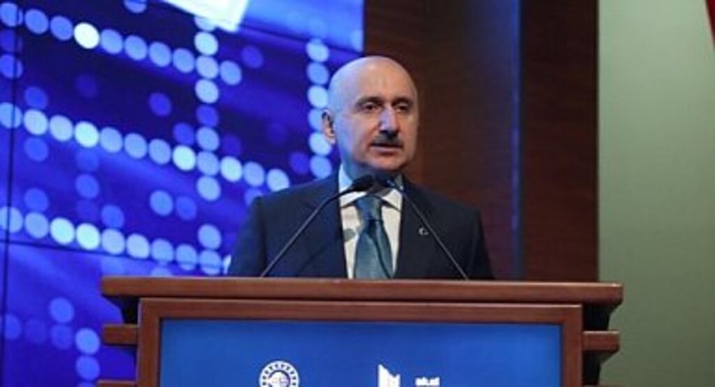 Cep Telefonu ile Konuşma Rekoru Kırdık