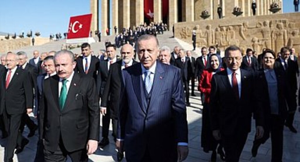 Cumhurbaşkanı Erdoğan, Anıtkabir’de düzenlenen törene katıldı