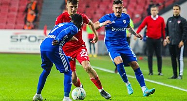 Eroğlu, hakemler takdir haklarını rakipten yana kullandı