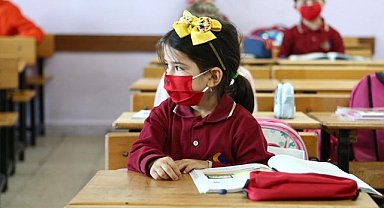 Ara Tatil Bitti Milonlarca Öğrenci İçin Zil Çaldı
