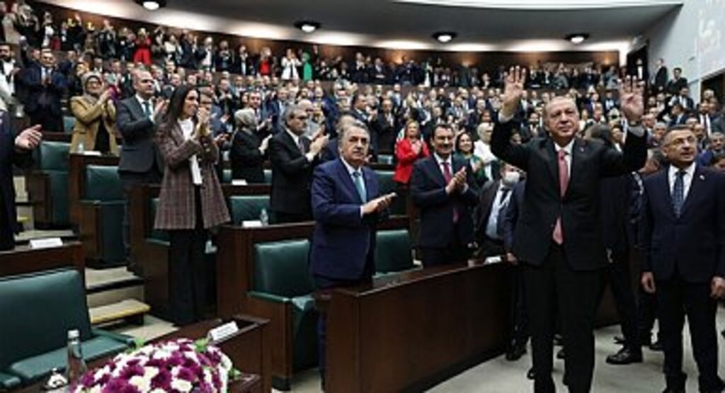 Erdoğan, terör örgütü güdümündeki partiyi ülke yönetimine ortak etmeye çalışıyorlar