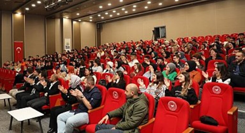 İLKEM’li Öğrencilere Kişisel Gelişim Semineri
