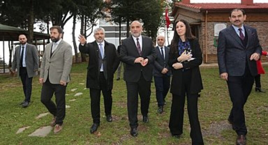 Karaaslan Canik'e Yapılan Ters Evi Ziyaret Etti