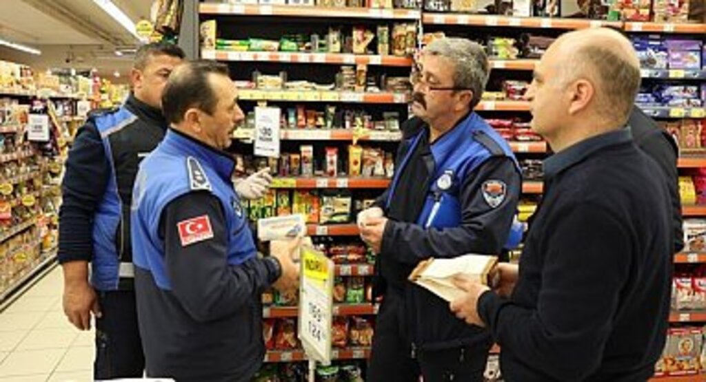 MARKET RAFLARI TARİHİ GEÇMİŞ ÜRÜN DOLU