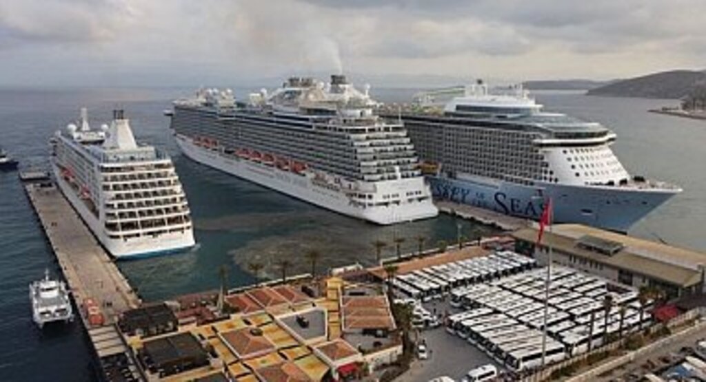 Samsun Hariç Karadeniz'deki Tüm Limanlara Kruvazör Geliyor