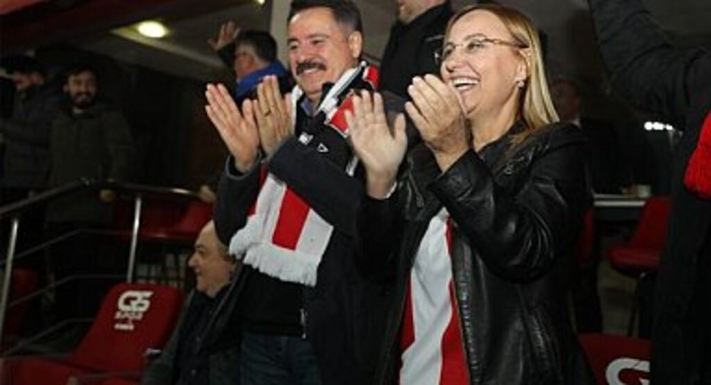 Atakum Belediyesi’nden Samsunspor taraftarına deplasman desteği