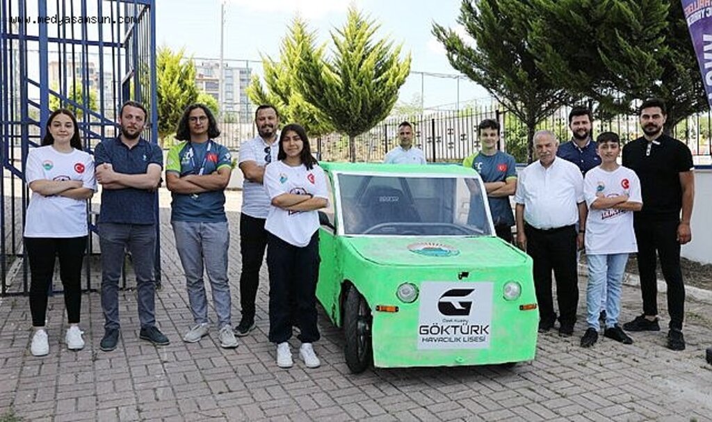 BAŞKAN DEMİRTAŞ’DAN TEKNOFEST GENÇLERİNE 1 MİLYON TL DESTEK