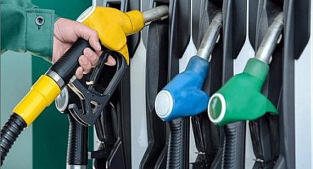 Benzin ve Motorine Salı Günü İndirim Geliyor