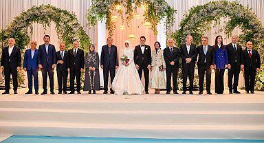 Cumhurbaşkanı Erdoğan, Samsun'da nikah şahidi oldu