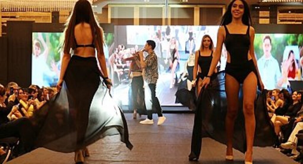 MODELS OF TURKEY GÜZELLİK YARIŞMASI GECEYE DAMGA VURDU