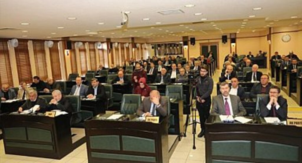 Başkan Demir'den Lüks Araç Açıklaması 