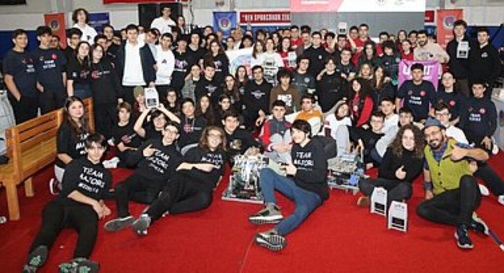 Geleceğin teknoloji lideri gençler Atakum’da yarıştı