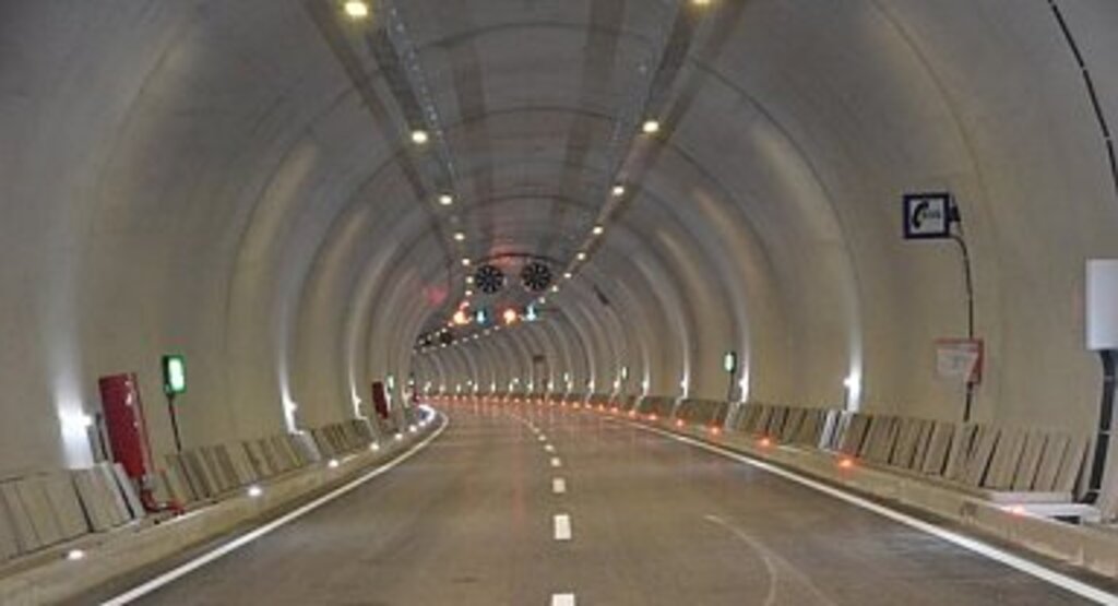 Orta Karadenizi İç kesimlere Bağlayan Badal Tüneli Hizmete Gİrdi