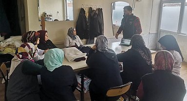 337 Anne ve Anne Adayına ‘En İyi Narkotik Polisi Anne’ Eğitimi Verildi